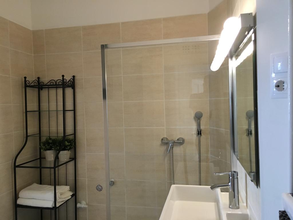 Budget Apartment By Hi5-Rakoczi 24 Budapest Ngoại thất bức ảnh