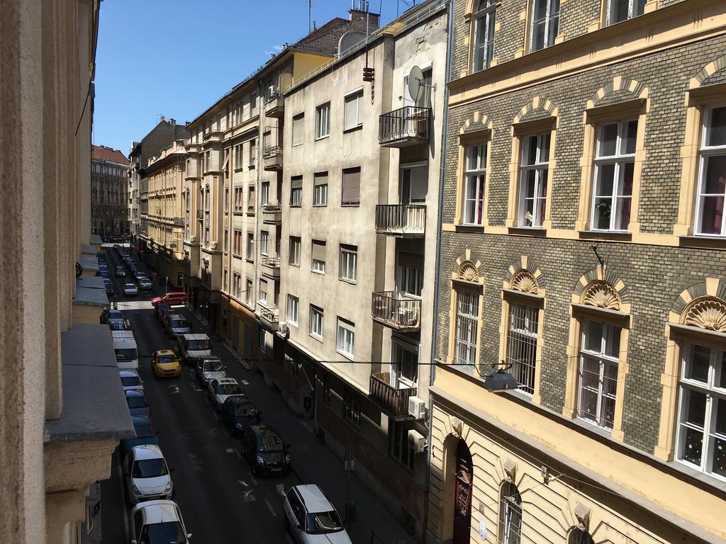 Budget Apartment By Hi5-Rakoczi 24 Budapest Ngoại thất bức ảnh