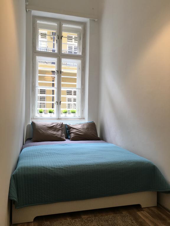 Budget Apartment By Hi5-Rakoczi 24 Budapest Ngoại thất bức ảnh