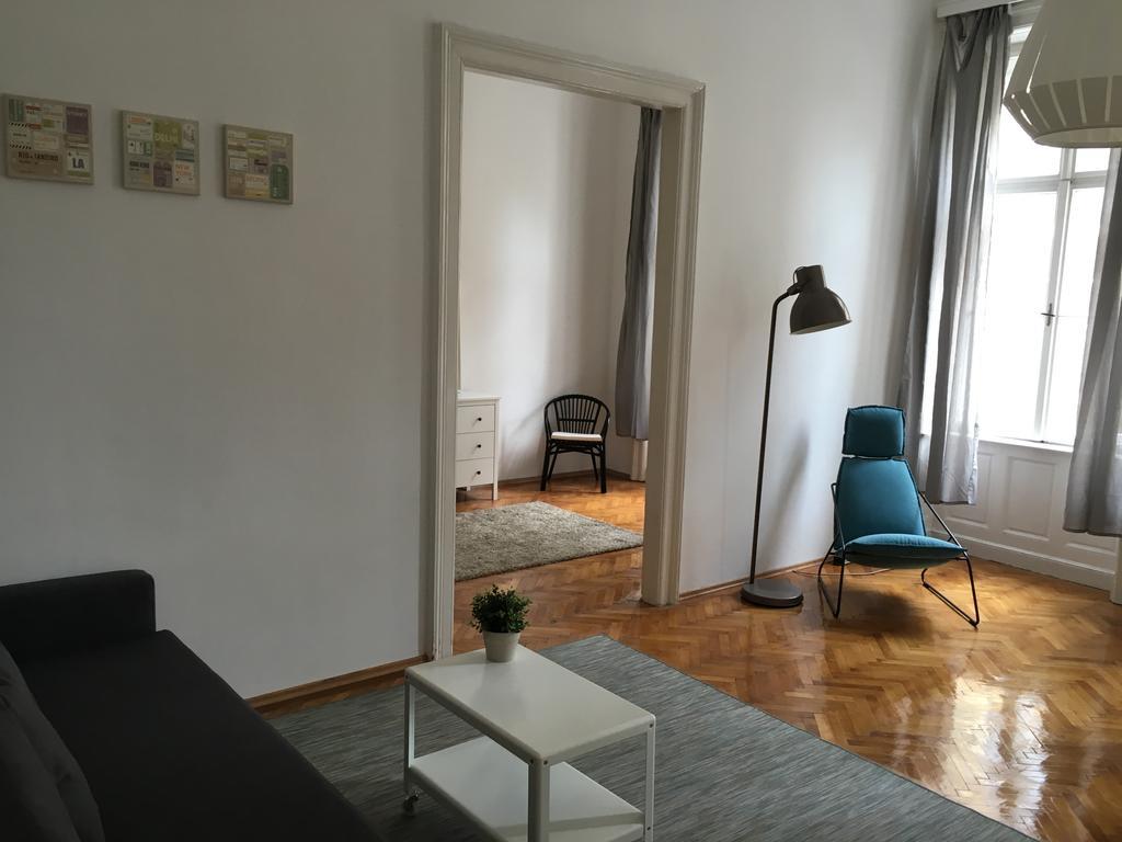 Budget Apartment By Hi5-Rakoczi 24 Budapest Ngoại thất bức ảnh