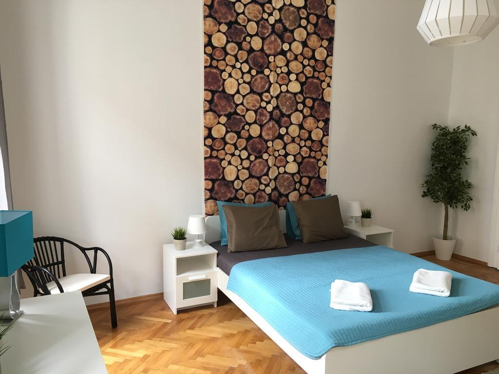 Budget Apartment By Hi5-Rakoczi 24 Budapest Ngoại thất bức ảnh
